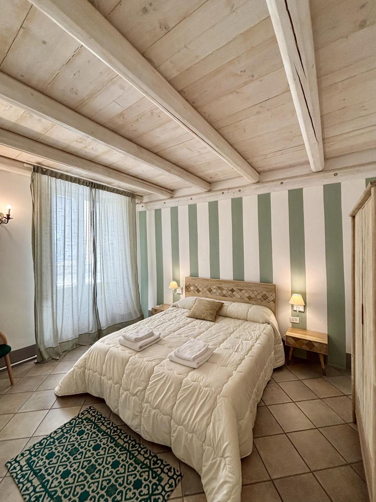 Kallistos Suites & Apartments Gallipoli Exterior foto